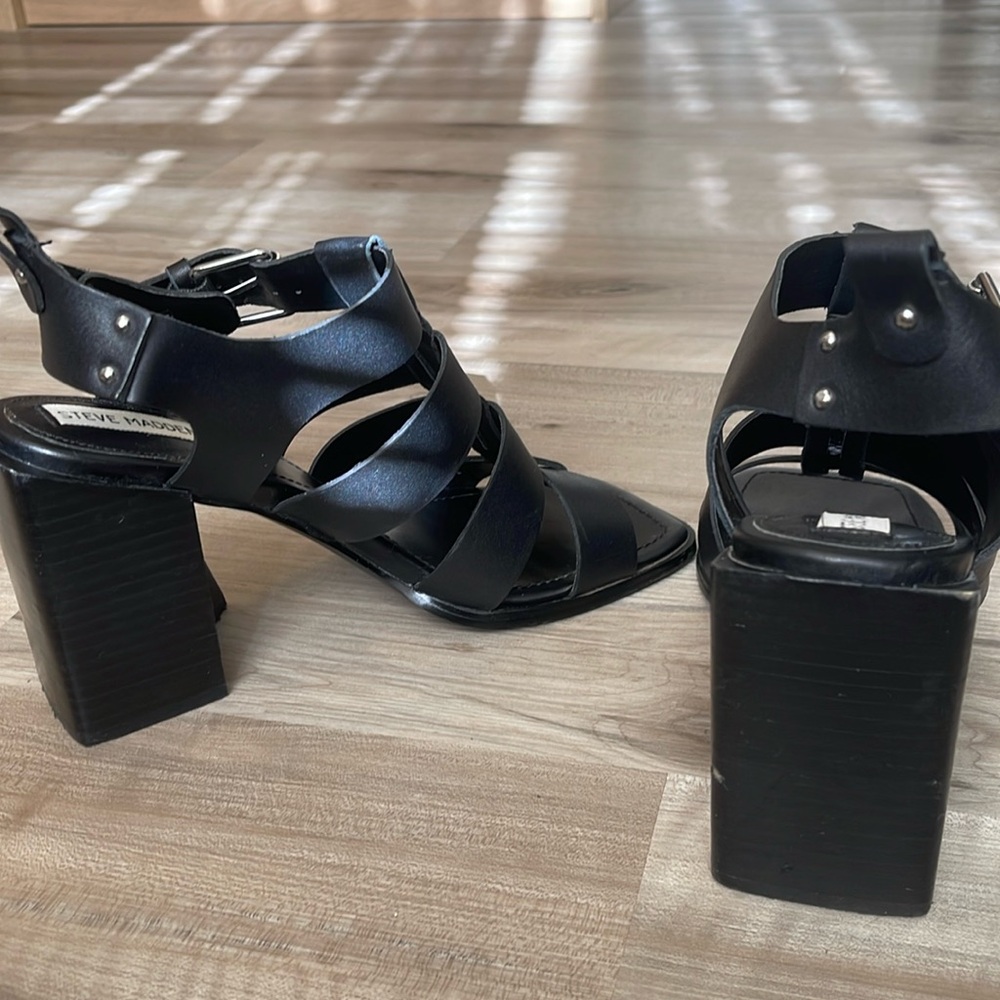 Steve Madden black square toe leather block heel - Picture 3 of 3